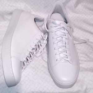 Peter Millar Crisp White Lace-Up Sneakers